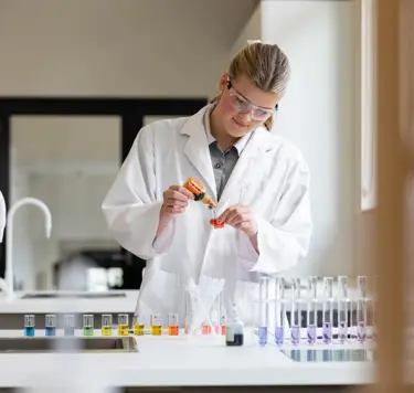Science in action: MLC's hands-on learning and University of Melbourne workshops